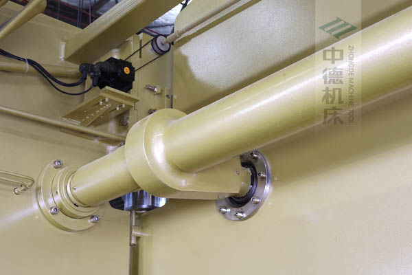 ZDP-16060高精度扭軸同步裝置，采用知名品牌關(guān)節(jié)軸承，經(jīng)久耐用.jpg